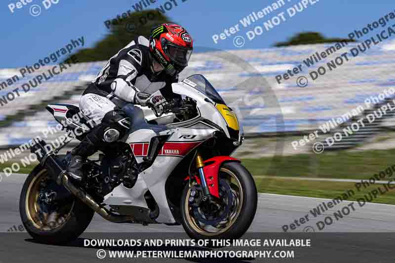 motorbikes;no limits;peter wileman photography;portimao;portugal;trackday digital images